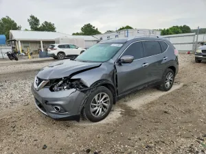 Nissan Rogue 2.5L 4 2015