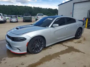 Dodge Charger 5.7L 8 2021