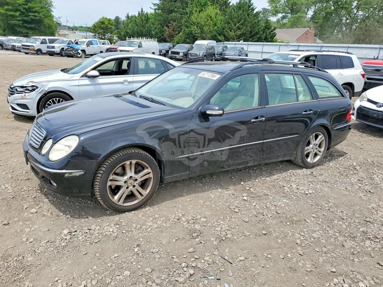 Mercedes-Benz E 5.0L 8 2004