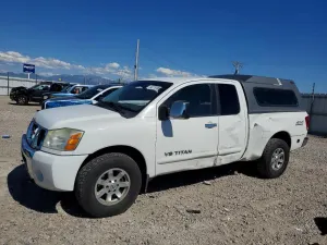 Nissan Titan 5.6L 8 2005