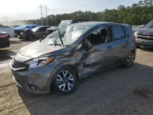 Nissan Versa S 1.6L 4 2016