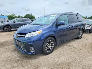 Toyota Sienna 3.5L 6 2019