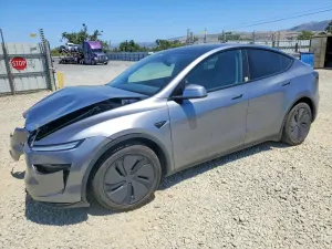 Tesla Model Y 2026