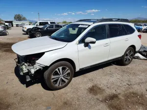 Subaru Outback 2.5L 4 2019