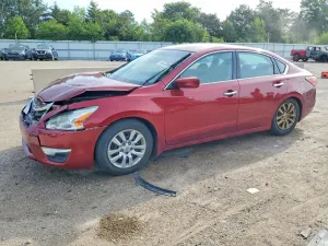 Nissan Altima 2.5L 4 2015