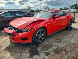 Ford Mustang 2.3L 4 2024