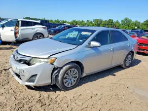 Toyota Camry 2.5L 4 2014