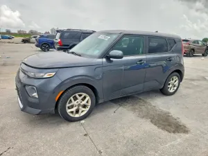 Kia Soul 2.0L 4 2020