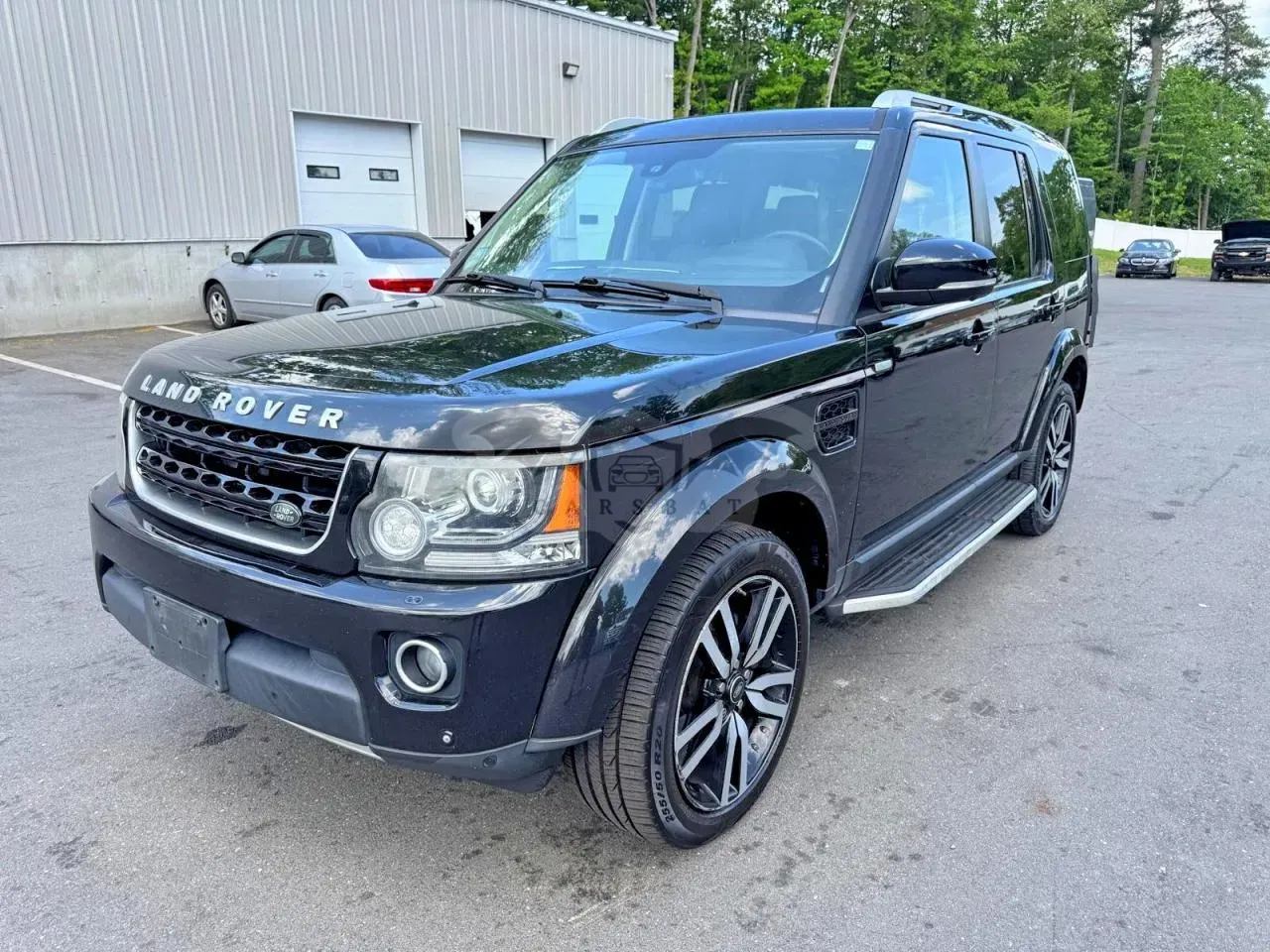 Land Rover Discovery 3.0L 6 2016
