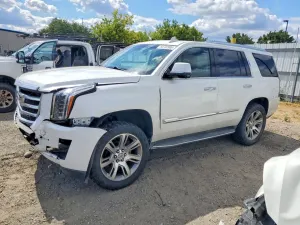 Cadillac Escalade 6.2L 8 2016