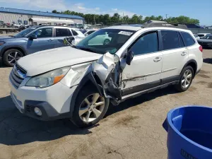 Subaru Outback 2.5L 4 2014