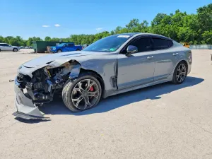 Kia Stinger 3.3L 6 2019