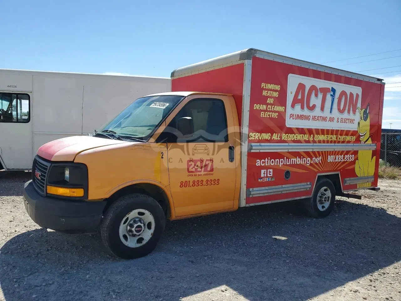 GMC Savana 4.8L 8 2011