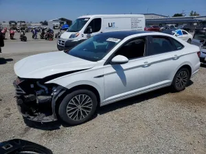 Volkswagen Jetta 1.4L 4 2019