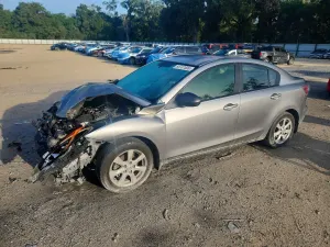 Mazda 3 2.0L 4 2011