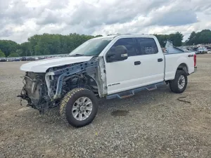 Ford F-250 6.7L 8 2021