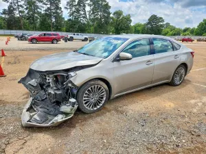 Toyota Avalon 3.5L 6 2018
