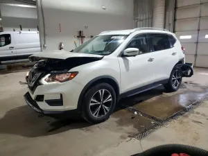 Nissan Rogue 2.5L 4 2020