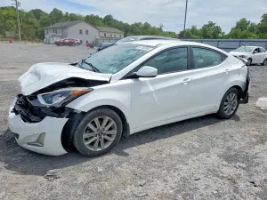 Hyundai Elantra 1.8L 4 2015