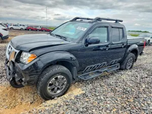Nissan Frontier 3.8L 6 2021