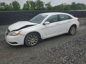 Chrysler 200 2.4L 4 2012
