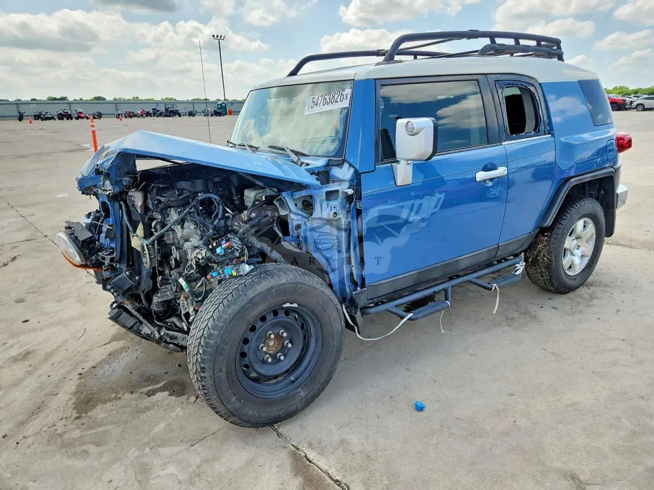 Toyota FJ Cruiser 4.0L 6 2012