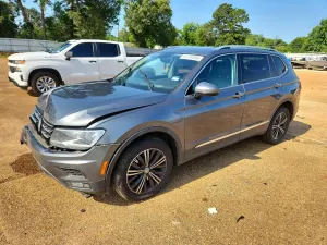Volkswagen Tiguan 2.0L 4 2018