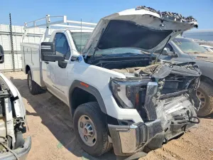 GMC Sierra 6.6L 8 2025