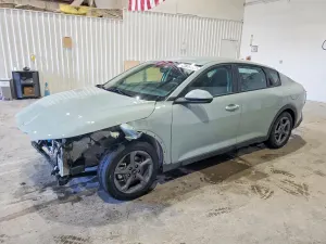 Kia K4 2.0L 4 2025