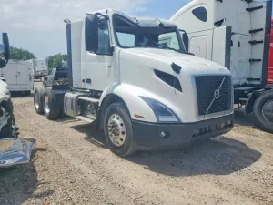 Volvo VNR 12.8L 6 2020