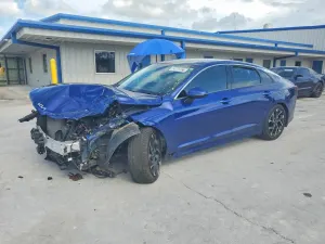Kia K5 2.5L 4 2025