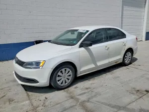 Volkswagen Jetta 2.0L 4 2013