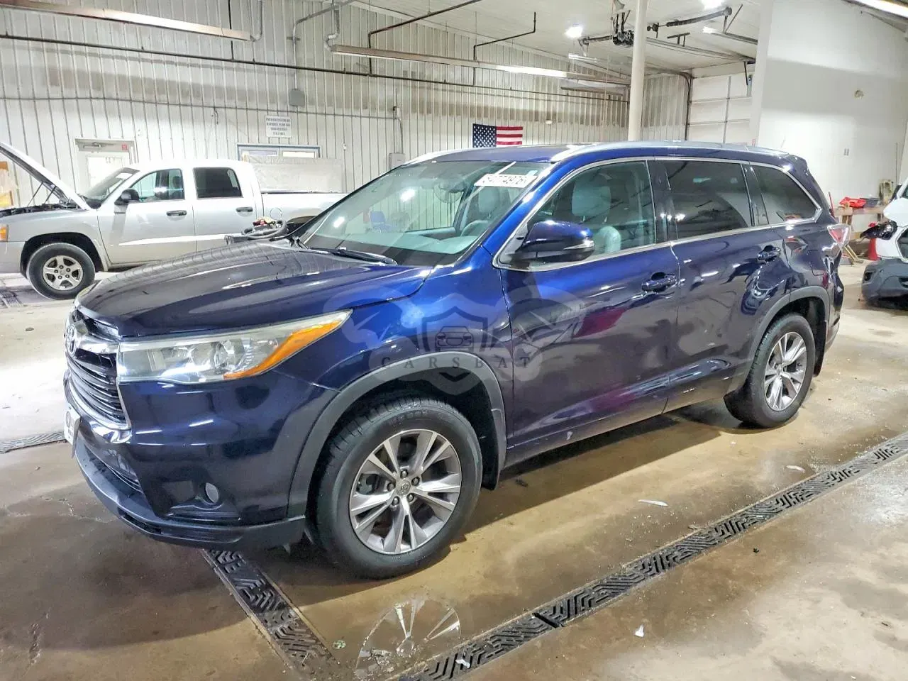 Toyota Highlander 3.5L 6 2015