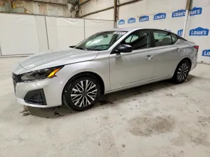 Nissan Altima 2.5L 4 2025