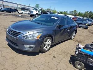 Nissan Altima 2.5L 4 2013
