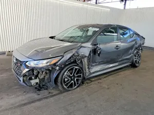 Nissan Sentra 2.0L 4 2025