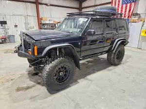 Jeep Cherokee 4.0L 6 2001