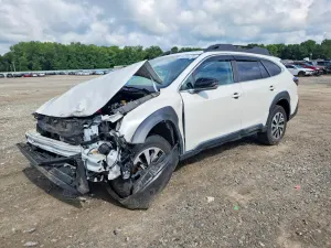 Subaru Outback 2.5L 4 2024