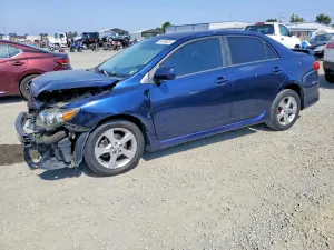 Toyota Corolla 1.8L 4 2012
