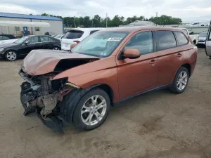 Mitsubishi Outlander 2.4L 4 2014