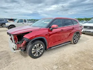 Toyota Highlander 2.4L 4 2024