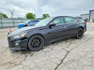 Nissan Altima 2.5L 4 2020