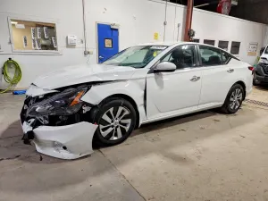 Nissan Altima 2.5L 4 2022