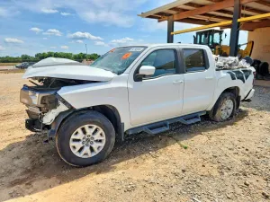 Nissan Frontier 3.8L 6 2022