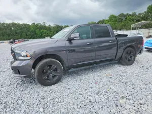 RAM 1500 5.7L 8 2017