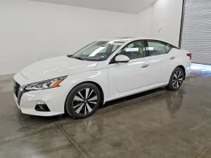 Nissan Altima 2.5L 4 2022