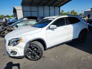 Mercedes-Benz GLA 2.0L 4 2020