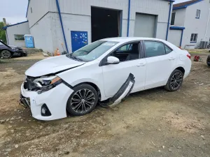 Toyota Corolla 1.8L 4 2015