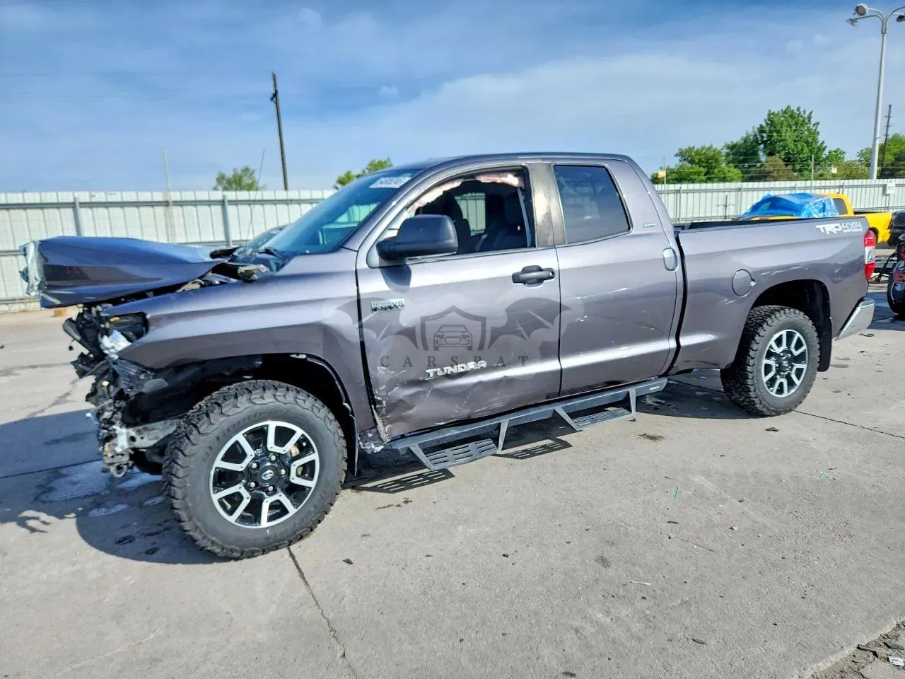 Toyota Tundra 5.7L 8 2019