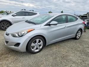 Hyundai Elantra 1.8L 4 2013